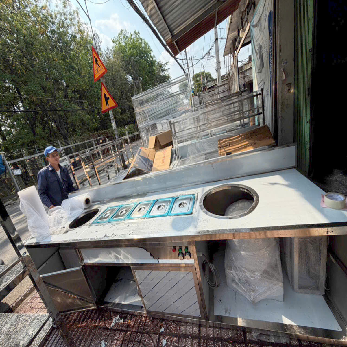 Quầy Hâm Nóng Thức Ăn