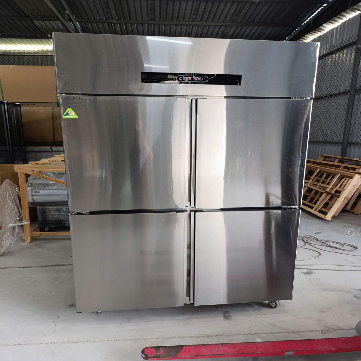 Tủ Đông Mát 4 Cánh Inox Trực Tiếp (BCD-1200Q)