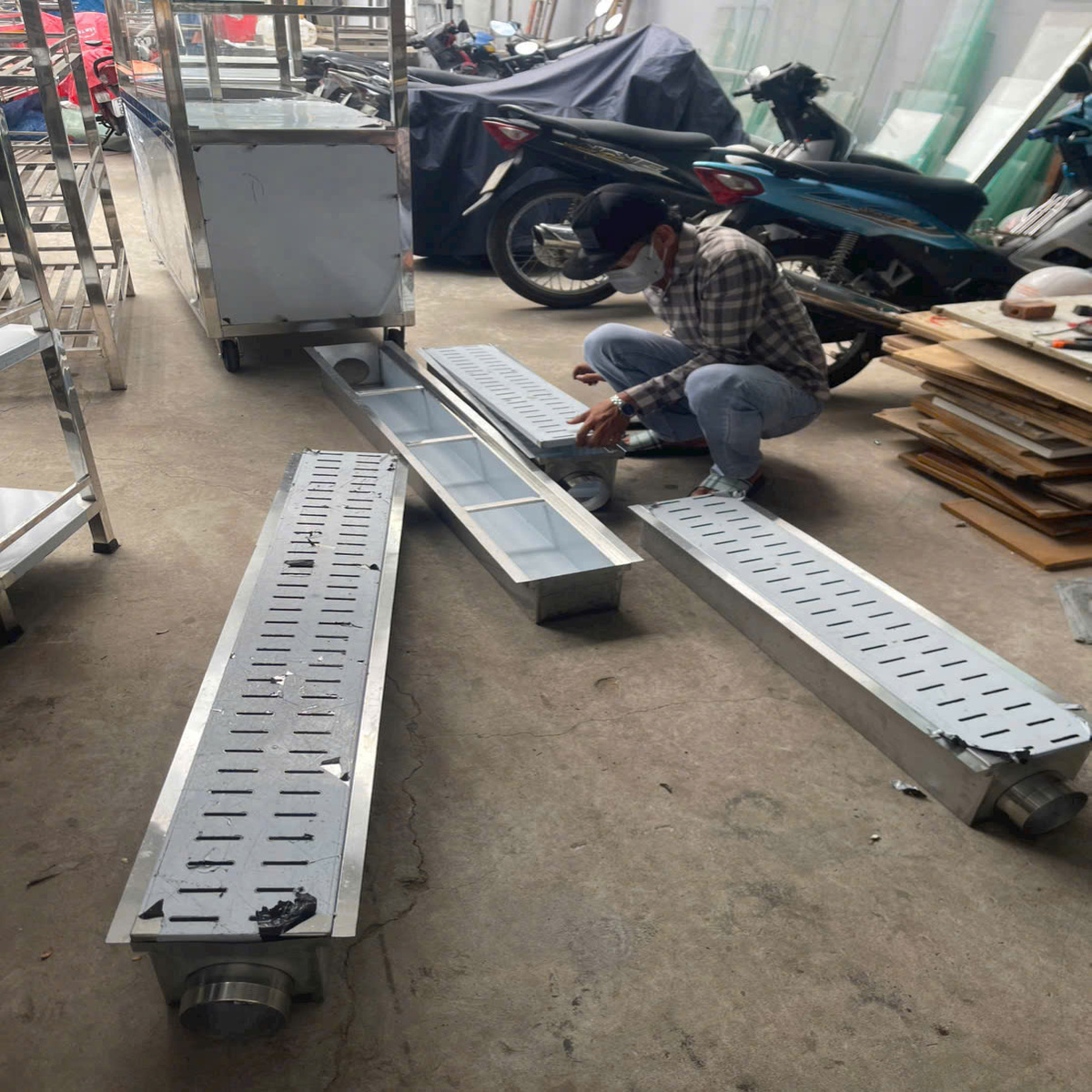 Vỉ Thoát Nước Sàn Inox Công Nghiệp